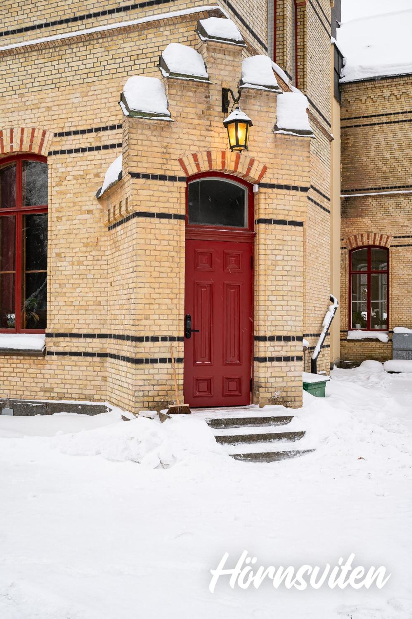 Merlo Slott Timra Luaran gambar
