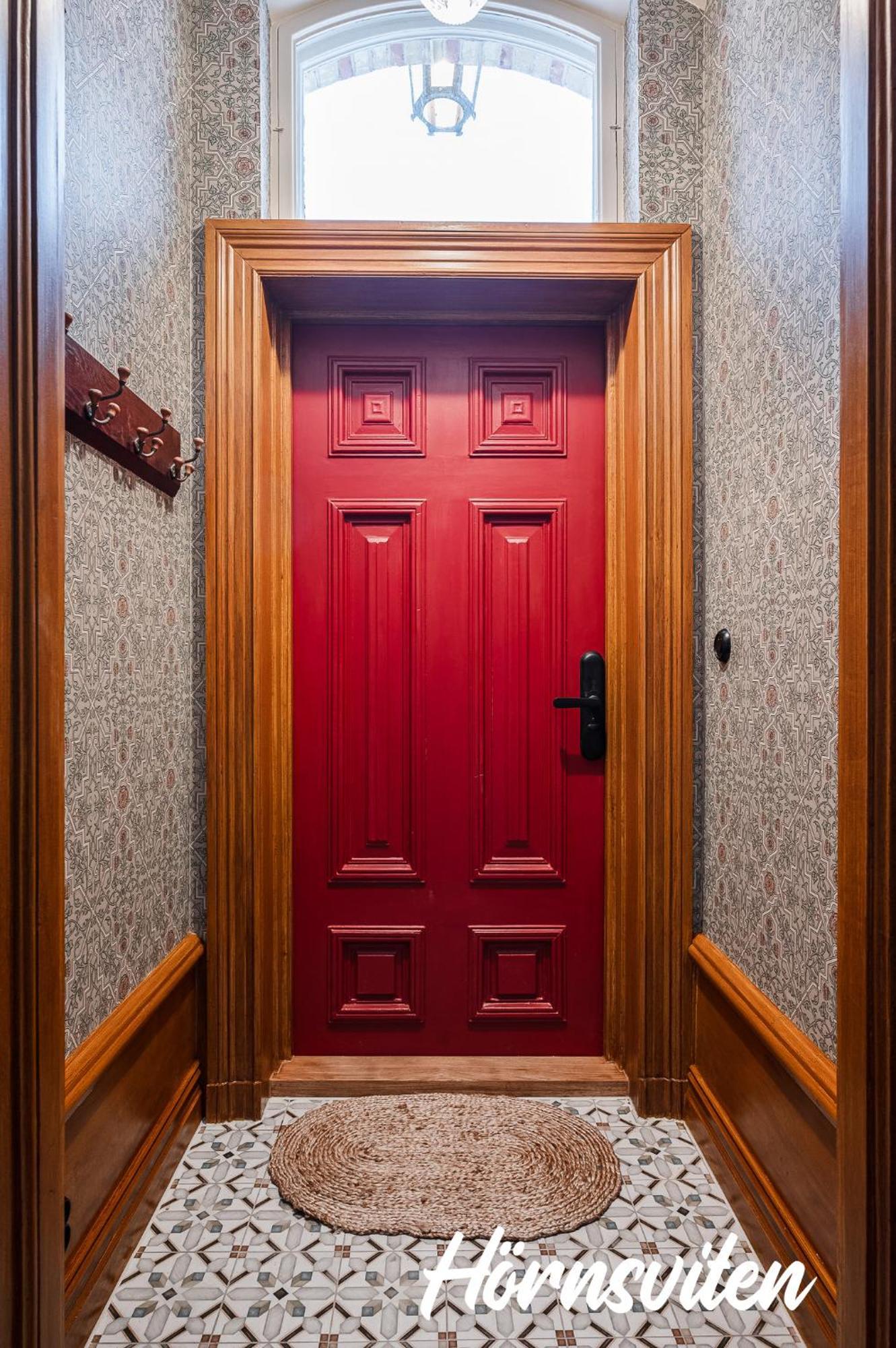 Merlo Slott Timra Luaran gambar